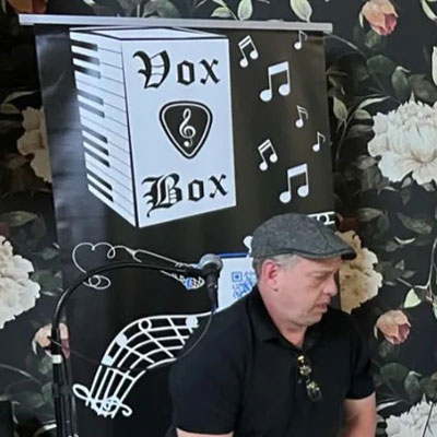 Vox & Box duo